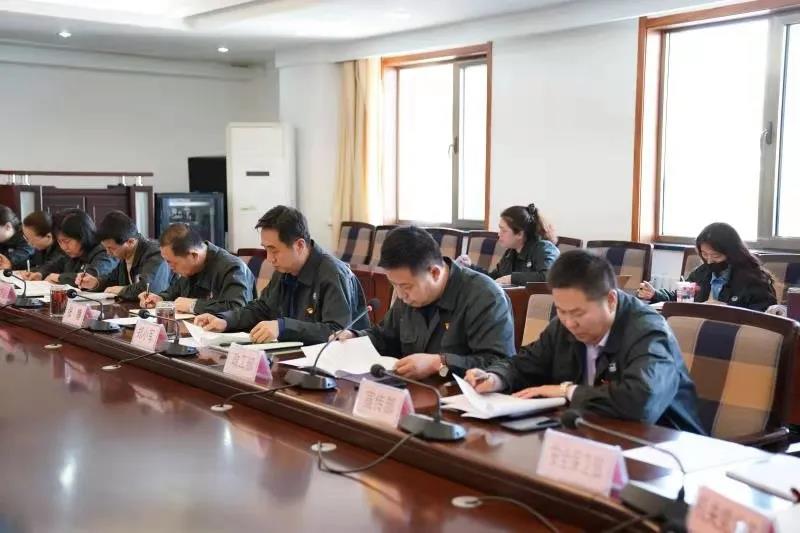 success 包頭熱力集團(tuán)黨委組織召開2021年第一季度黨建工作調(diào)度會(huì)2.jpg